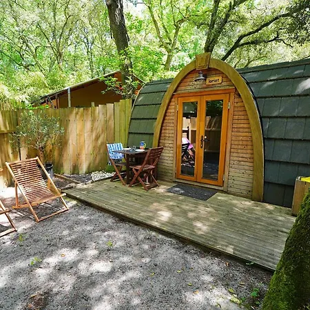 Lodge Le