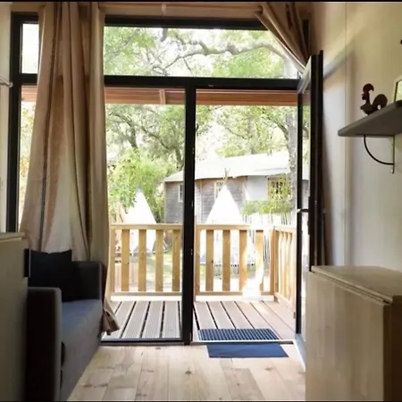 Le Lodge