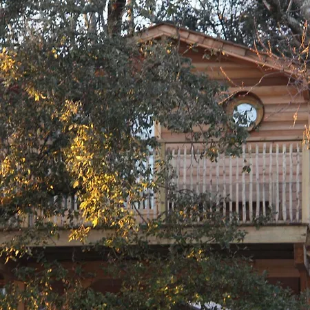 Lodge Le